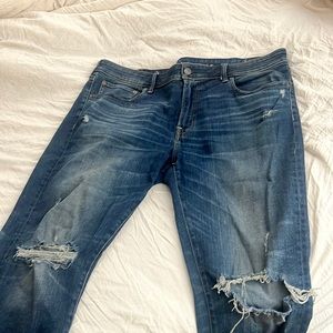 American Eagle Mens Skinny Jeans 38 x 32 dark blue stone washed.